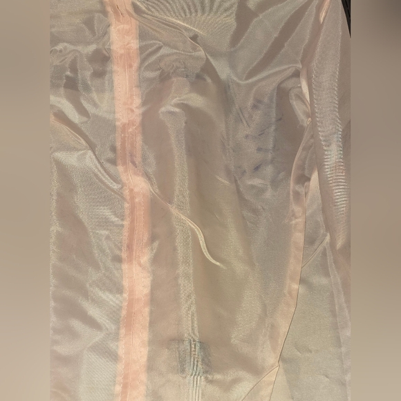 Vince Camuto Leopard Luggage Set - Picture 13 of 14